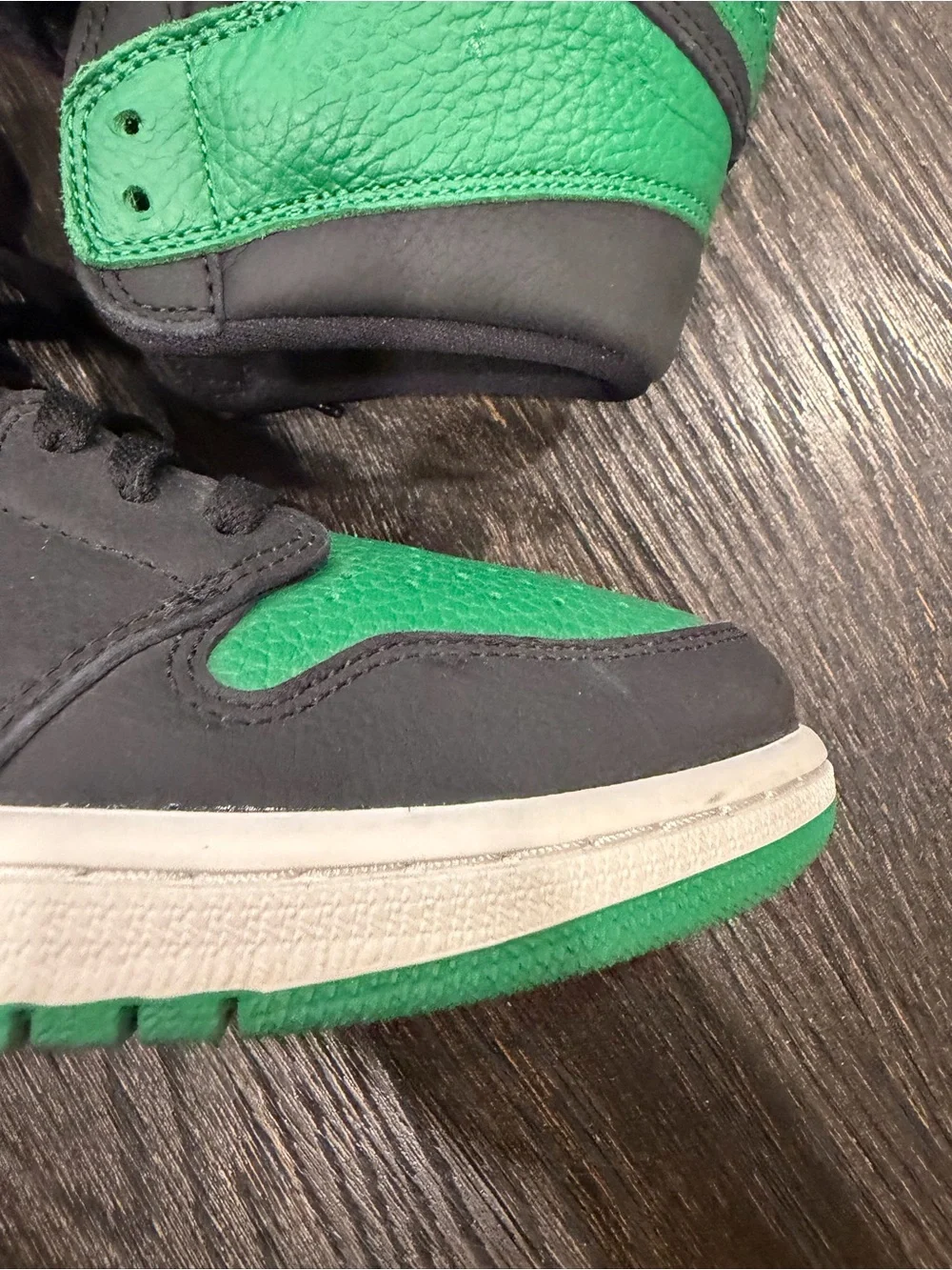 Nike Air Jordan 1 Retro High OG Pine Green 2.0 Men’s Size 12